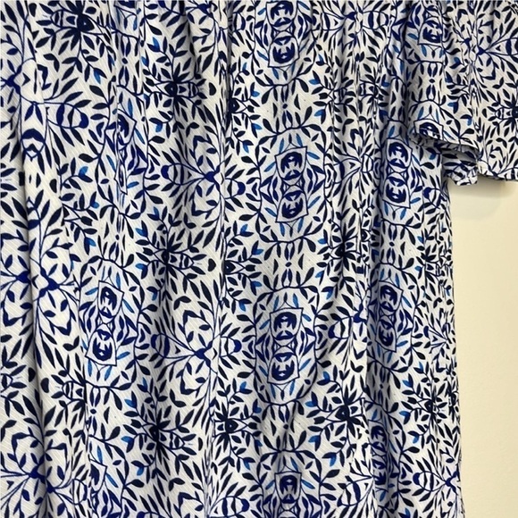 Cooper and Ella Off the Shoulder Top Size XS - Picture 2 of 3